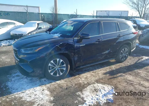 2021 Toyota Highlander Hybrid Xle from USA, damaged, VIN 5TDGBRCH0MS051130